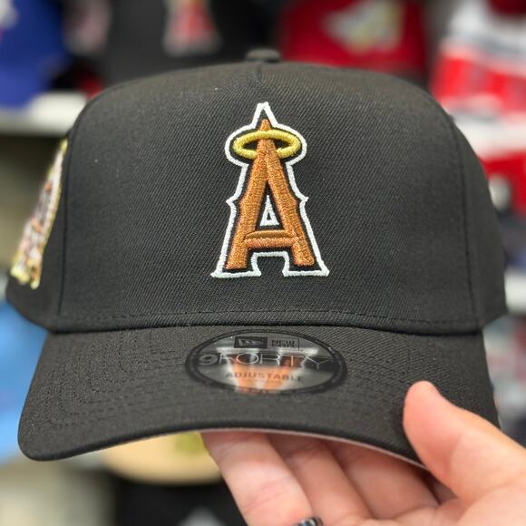 New Era Los Angeles Angels '50th Anniversary' A-Frame 9FORTY Snapback Black/Gold - Picture 3 of 4